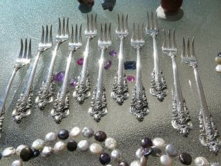 1 STERLING SILVER SEAFOOD COCKTAIL FORK WALLACE GRAND BAROQUE NO MONO 3