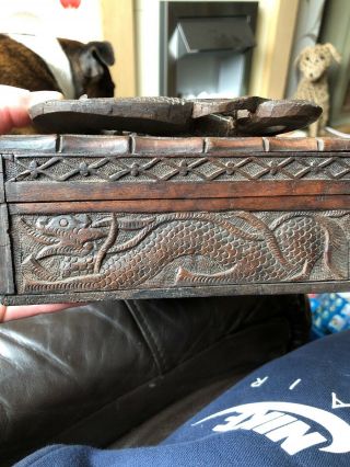 Antique Vintage Chinese Wooden Carved Dragon in Relief Jewellery Trinket Box 2