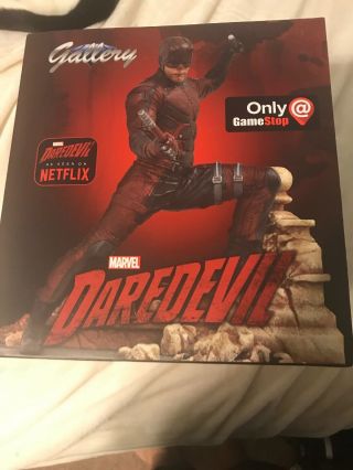 Marvel Gallery 9”scale Pvc Statue Daredevil Game Stop Exclusive