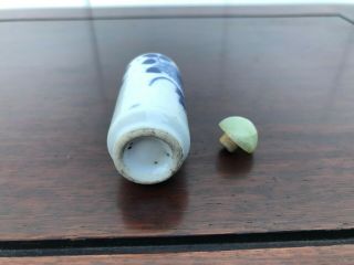 Old Antique Chinese Porcelain Blue & White Snuff Bottle With a Green Jade Top 4