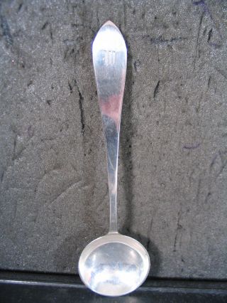 Tiffany & Co Sterling Faneuil Round Bowl Soup Buillion Spoon 5 1/2 " Mono W
