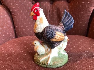 Brinns Ceramic Chicken/hen With Chicks 6 "