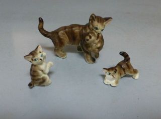 Vintage Set Of 3 Miniature Cat Figurines Mother Cat Three Kittens Hagen Renaker