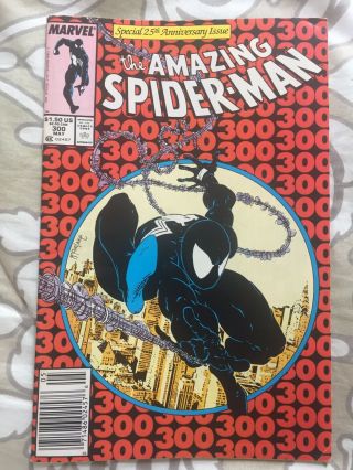 Spider - Man 300 (may 1988,  Marvel) First Appearance Of Venom