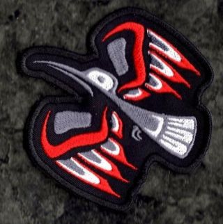 HUMMING BIRD PATCH NATIVE INUIT STYLE IRON ON TO SEW ON EMBROIDERED PATCH 2