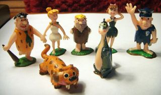 1961 Marx Tv - Tinykins Hanna - Barbera Flintstones - Fred,  Wilma,  Barney,  Betty,  Dino.