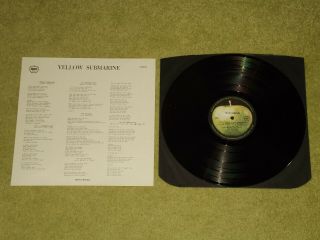 THE BEATLES Yellow Submarine - RARE 1973 JAPAN REISSUE VINYL LP,  OBI (AP - 8610) 3