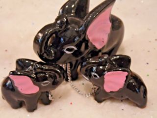 Vtg Elephant Family Momma W/ Her 2 Babies On A Chain Made In Japan Ceramic