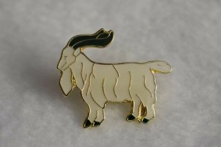 Goat Lapel Pin White With Beard And A Happy Face Collector Pin