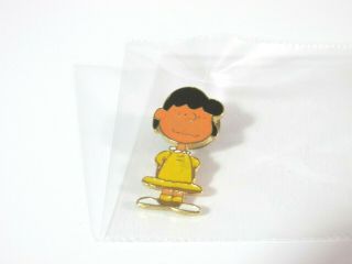 Snoopy Peanuts Charlie Brown Bertoni Milano Vintage Pin Figure Lucy Jewelry
