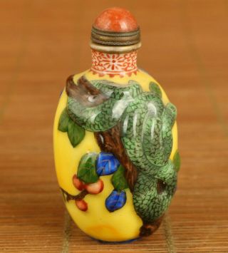 Antique Chinese Old Porcelain Hand Painting Snake Statue Snuff Bottle Decoration