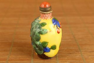Antique chinese old porcelain hand painting snake statue snuff bottle decoration 7