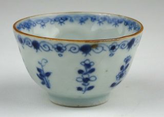 Fine Antique 18thc Chinese Kangxi Era Blue And White Porcelain Tea Cup.