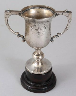 AN EARLY/MID 20TH CENTURY CHINESE SILVER PRESENTATION CUP BY TUCKCHONG 2