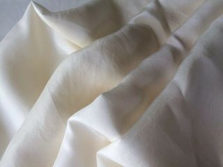 One Pound Of Japanese Habutae Silk Fabric Lining Of Vintage Kimono Cream Bundle