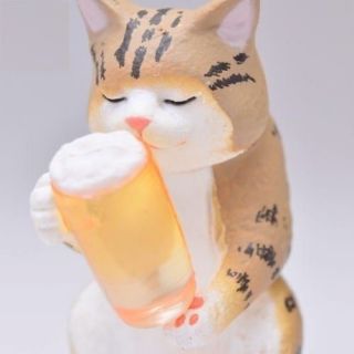Z159 Lazy Pet Figure Drunk Buzzed Alcohol Hangover Animal Cat With Beer Mug