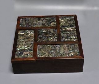 Handwork Art Collectable Old Asian Decor Boxwood Inlay Conch Carve Jewelry Box 3