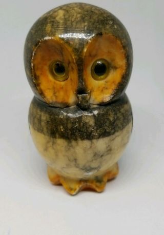 Vintage Hand Carved Alabaster Paperweight 1.  3 Pd Owl Made In Italy,  4 " X 2.  5 "