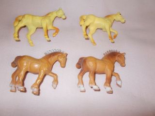 Set Of Four Durham Industries Vintage Diecast Metal Horse Figurines 1977