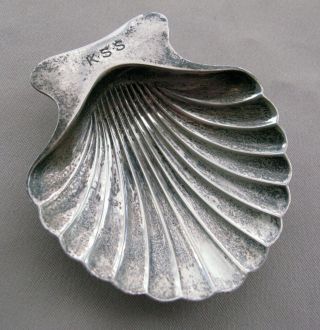 Vintage Tiffany & Co Sterling Silver Shell Shape Nut Pin Salt Cellar Dish;g663