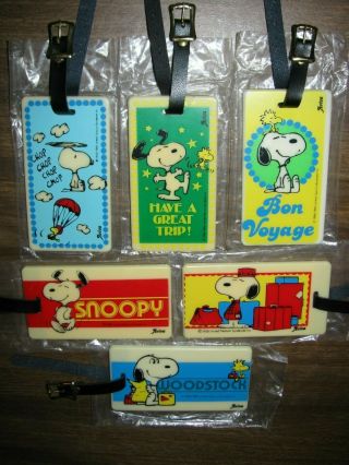 6 Different Vintage Aviva Peanuts Snoopy Woodstock Plastic Luggage Tags Retro