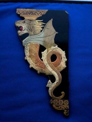 1800 ' s Antique Korean Lacquer and Gold Dragon Traveling Shelf 6