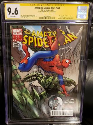 Spiderman 654 Cgc 9.  6 Signature Series Signed Edgar Delgado