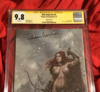 CGC SS 9.  8 RED SONJA 4 VIRGIN VARIANT SIGNED BY LUCIO PARRILLO 10
