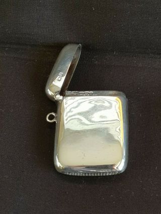 Solid Silver Vesta Case,  W J Myatt & Co.  Chester 1910.