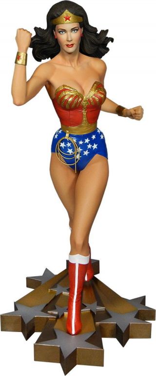 Tweeterhead Wonder Woman Lynda Carter Maquette Statue (in - Stock)
