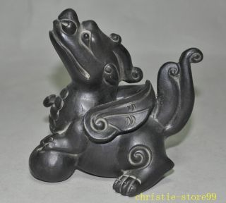 Chinese Yixing Zisha Pottery Hand Carved Wing Beast Unicorn Wealth Pixiu Statue
