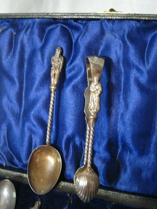Antique Boxed Set of 6 Silver Apostle Sugar Spoons and Tongs T.  Hayes 1845 Birmin 3
