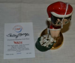 Limited Edition Wade Betty Boop Figurine - Christmas Surprise 42 /2000