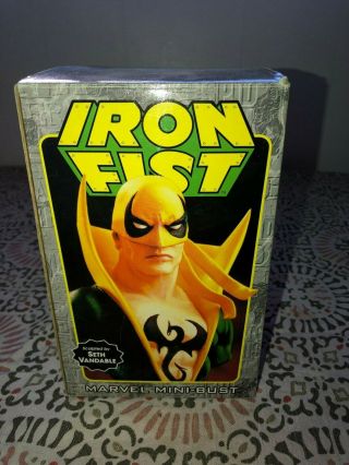 Bowen Designs Iron Fist Classic Mini - Bust Statue Randy Bowen Marvel 1202/4000