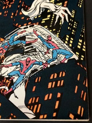 SPECTACULAR SPIDER - MAN 90 NM 1st Black Symbiote Suite KEY 1984 Marvel 6
