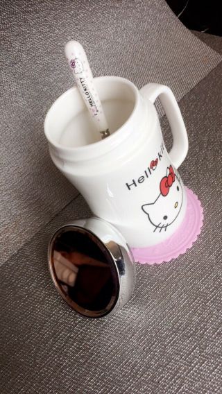 Hello Kitty Cute Ceramic Coffee Mug comes With Top,  Spoon and Coaster 500ML. 5