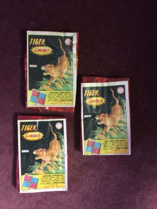 3 - Vintage Tiger Crackers (1 1/2” 16s) Label