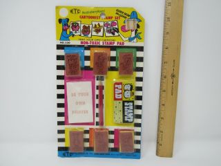 Rare Vtg Huckleberry Hound Cartoon Stamp Set Rubber Wood Toy Japan