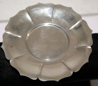 Vintage Lunt Early Dublin Design Sterling Silver Fluted Underplate Dish 743 - D
