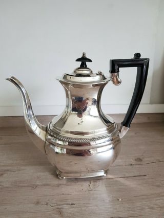 Good Vintage Footed Sheffield Silver Plate Coffee Tea Pot Epns