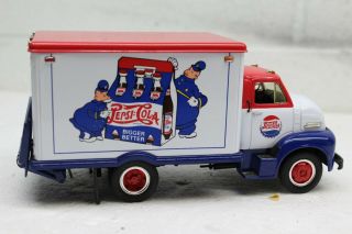 Pepsi - Cola 1953 Ford C - 600 Straight Truck 1/34 Scale 1995 First Gear,  Inc