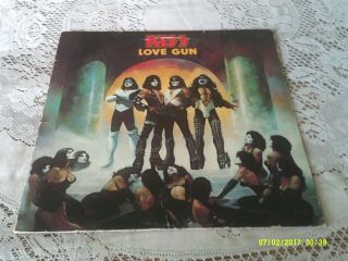 Kiss.  Love Gun.  Casablanca.  Nblp 7057.  1977.  First Pressing.