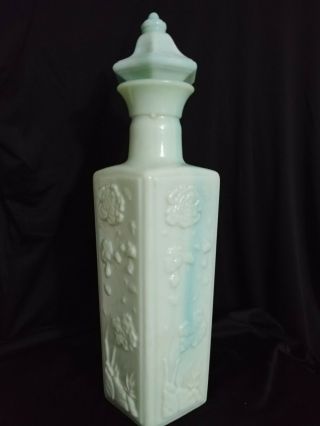 1972 Jim Beam Liquor Bottle Decanter Pagoda Slag Glass Green Milk Glass Vintage 4