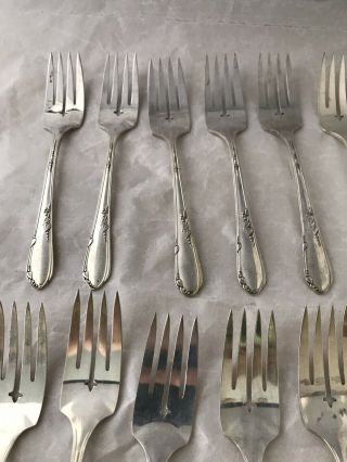 12 WM A Rogers A1 Plus Onida Salad Forks Meadowbrook Silver Ware 6 1/4” 4