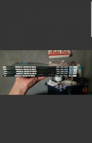 Godzilla Rulers Of Earth Volumes 1 - 5 Tpb Idw Chris Mowry Rare