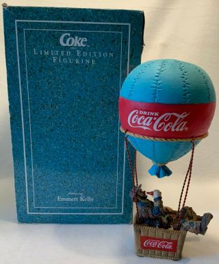 C.  1994 Coca - Cola Emmett Kelly Porcelain Figurine - Look Up America