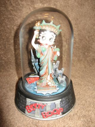 Franklin Betty Boop " Liberty Betty " Figurine With Glass Dome And