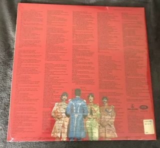 THE BEATLES Sergeant Pepper’s Lonely Hearts Club Band Vinyl LP & 2
