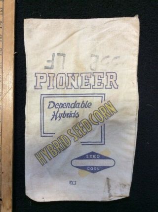 Pioneer Seed Corn Sample Cloth Bag Inv - C236