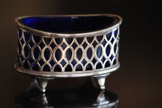 Victorian Large Solid Silver Salt,  Chester 1898,  Stokes & Ireland,  33.  7gms